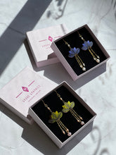 Indlæs billede til gallerivisning Dripping Lotus